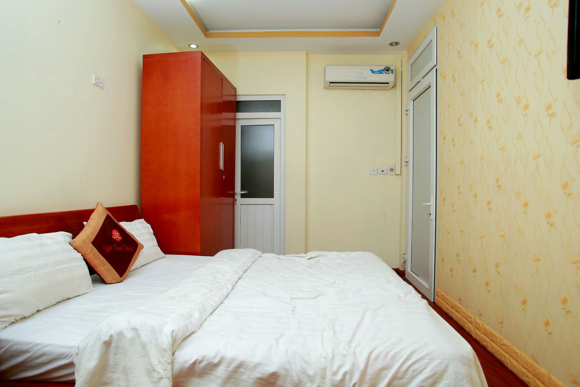 Reddoorz Near Hanoi Railway Station Exteriör bild